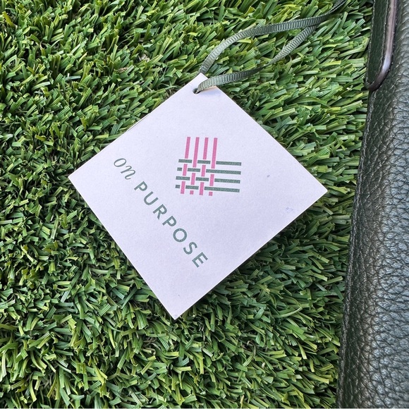 Kate Spade green crossbody - Picture 3 of 6